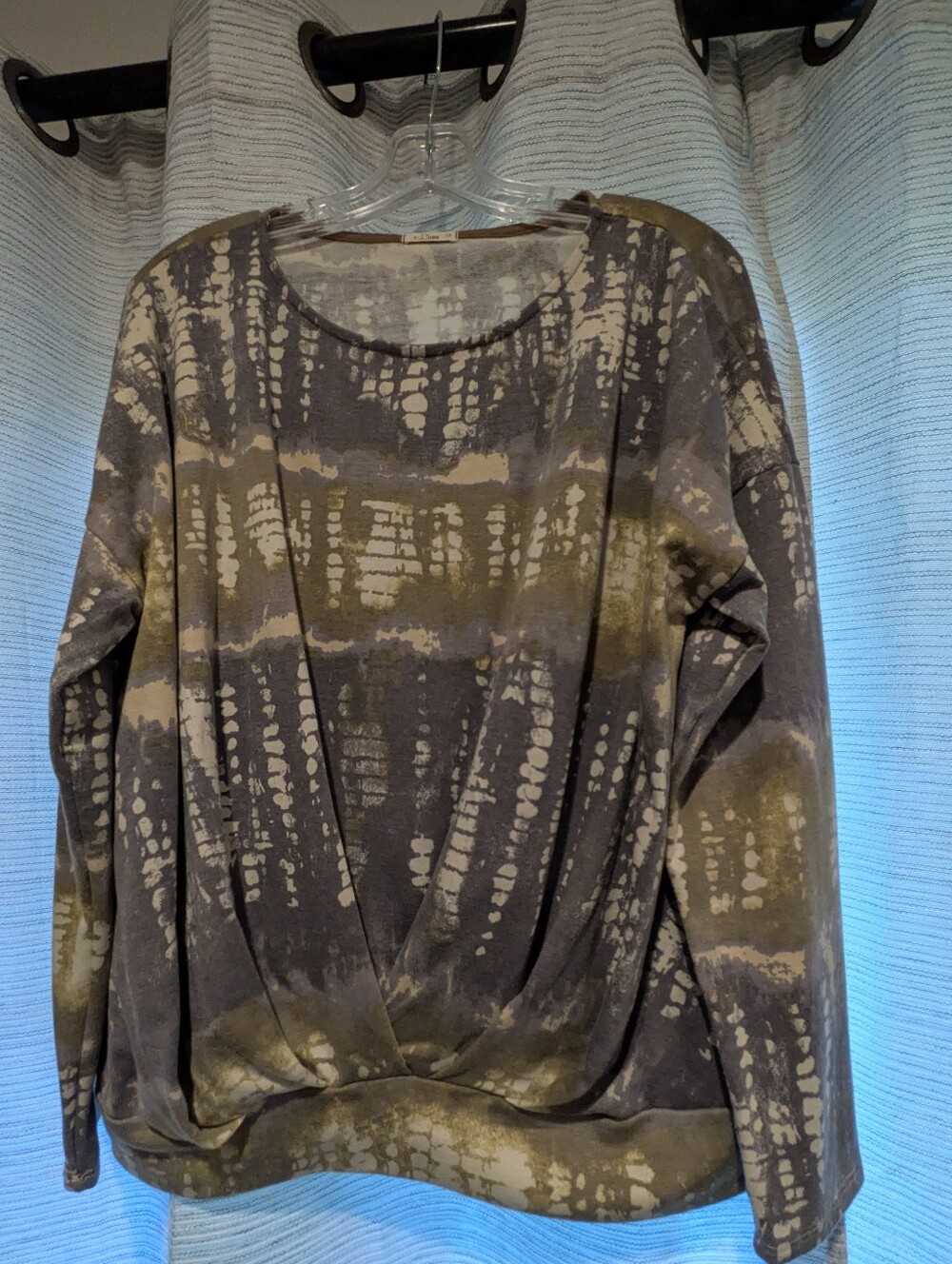 eLuna Abstract Olive and Gray Long Sleeve Draped Top - 1X